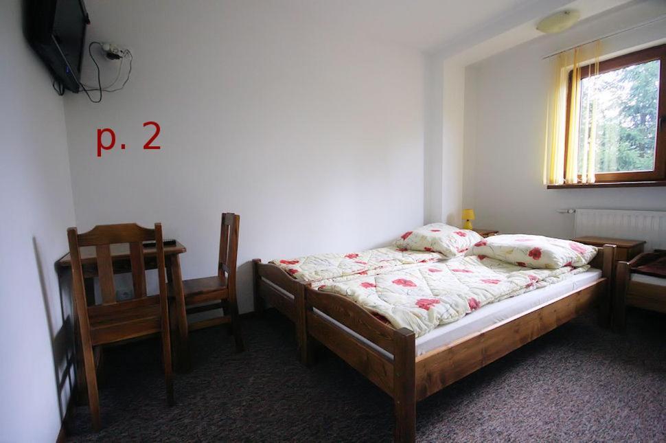 Hôtel Osrodek Wczasowy Kasztel à Niedzica Extérieur photo