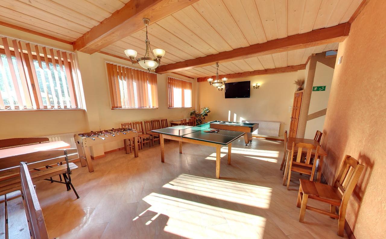 Hôtel Osrodek Wczasowy Kasztel à Niedzica Extérieur photo